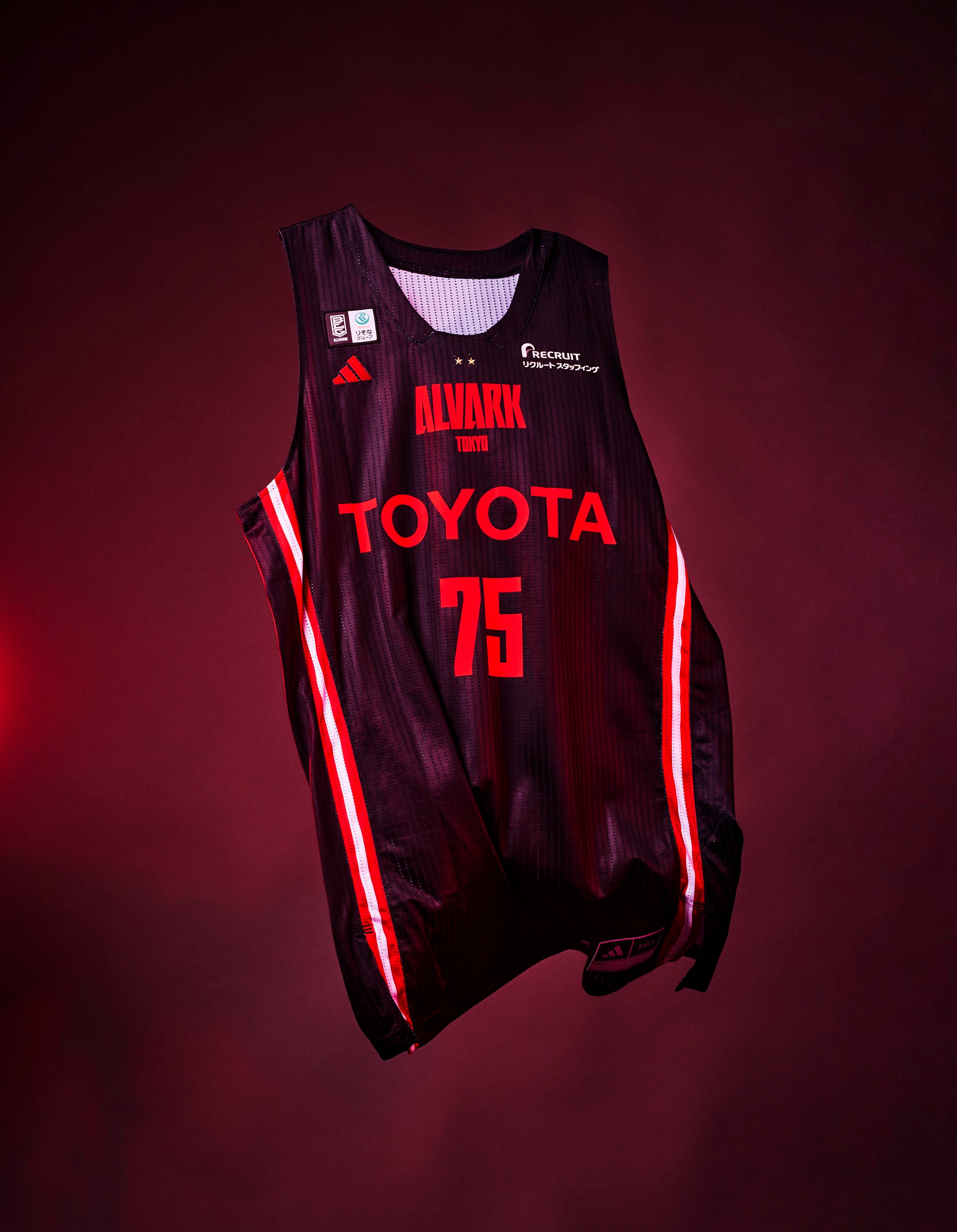 2024-25シーズン ユニフォームデザイン決定のお知らせ | アルバルク東京
