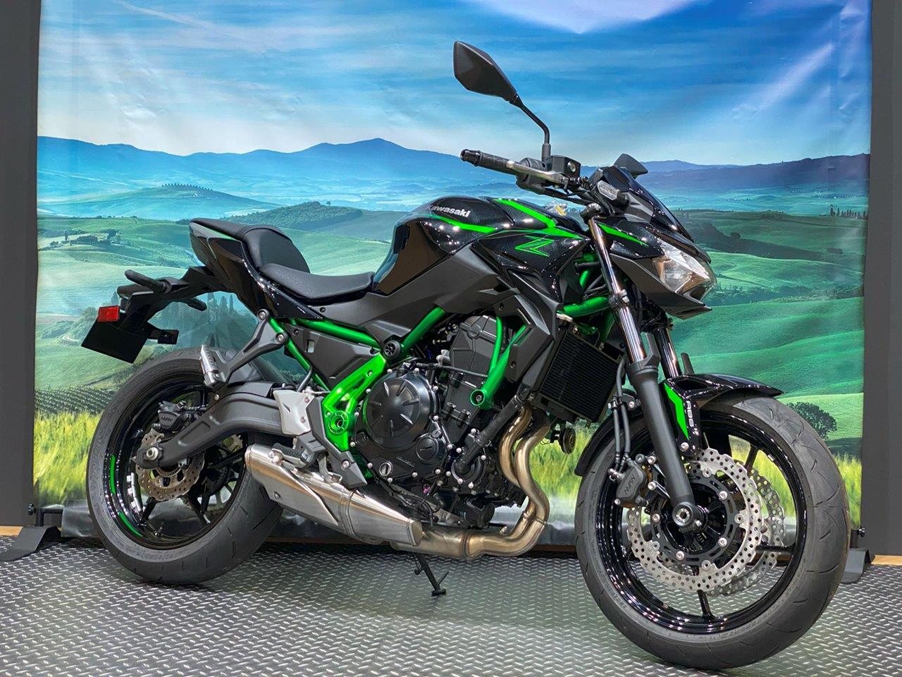 KAWASAKIプラザ新潟】Ninja650('25)ニューモデルでございます！検討中
