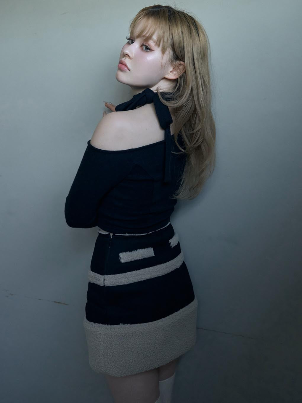 andmary Nana ribbon oneshoulder tops
