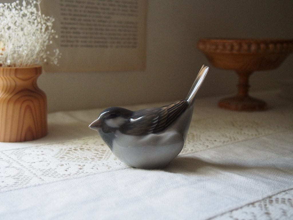 北欧ヴィンテージ Royal Copenhagen ロイヤルコペンハーゲン 陶器の鳥