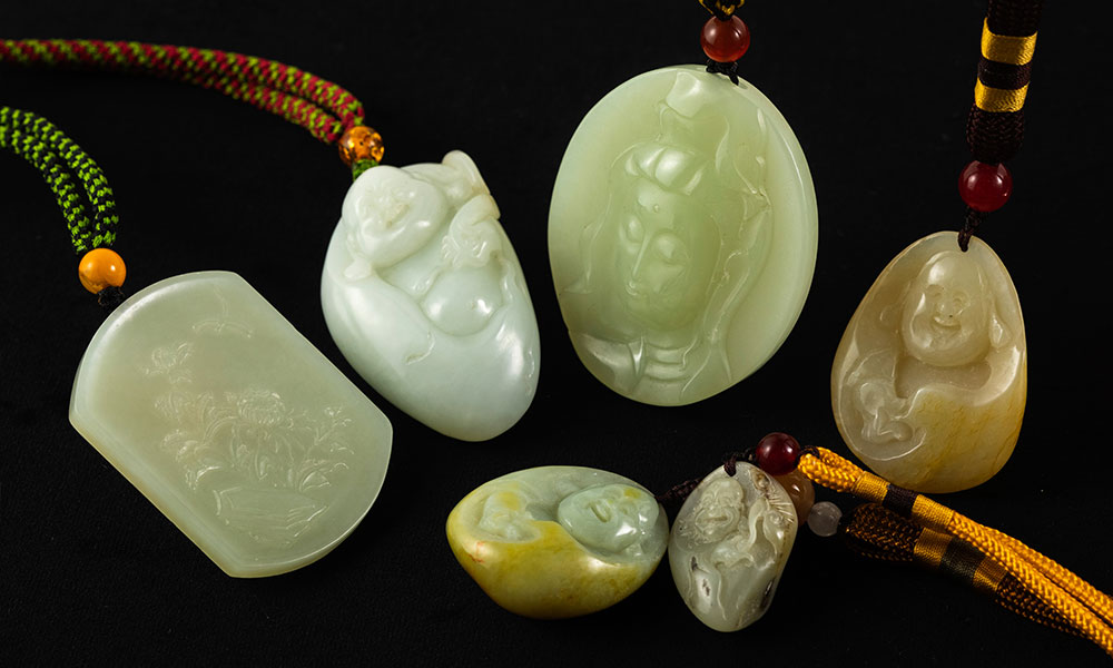 当社の和田玉製品ができるまで | 和田玉・天珠販売 アンティークキャス