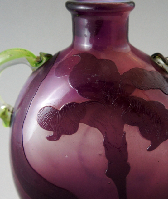 Y*E様 ドーム・ナンシー 花のデザイン ガラス花瓶 黒紫 Y*E様 ドーム