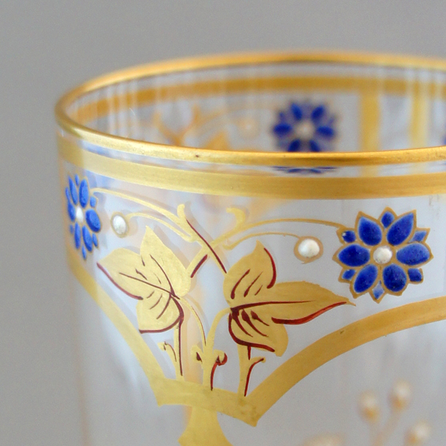 オールドバカラ「金彩エナメル装飾 花文様 タンブラー」《アンティック