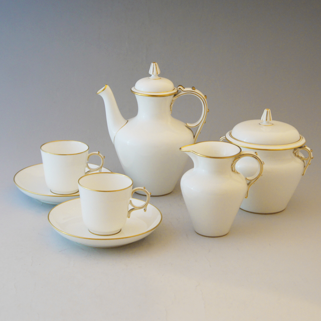 セーブル「白磁 ティーセット」《アンティックかとう》