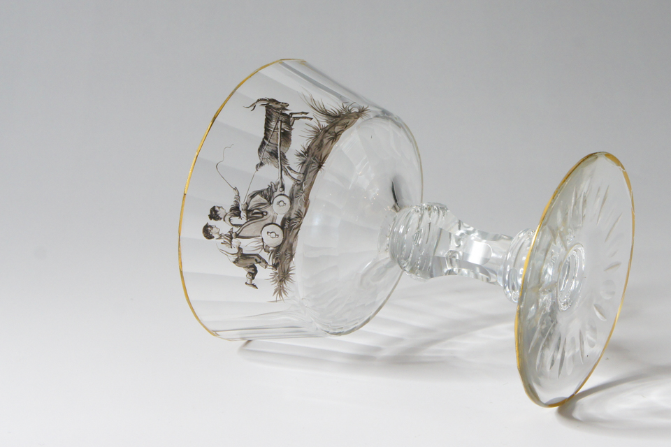 ドーム兄弟「Damon × Daum 山羊と戯れる二人の人物像クープグラス