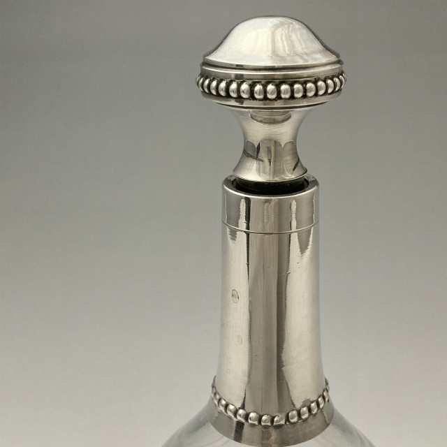 フランス「リキュールボトル」《アンティックかとう》