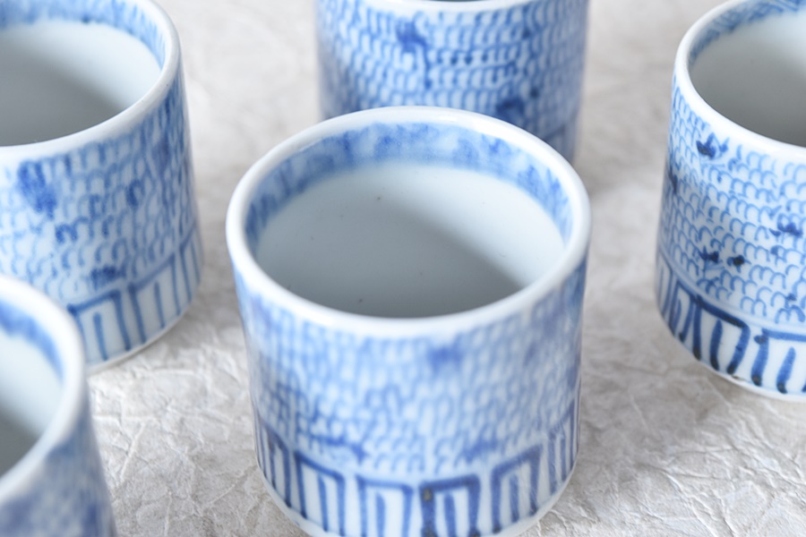 伊万里染付竹図蕎麦猪口 骨董 古伊万里 R1242ダS 伊万里染付竹図蕎麦