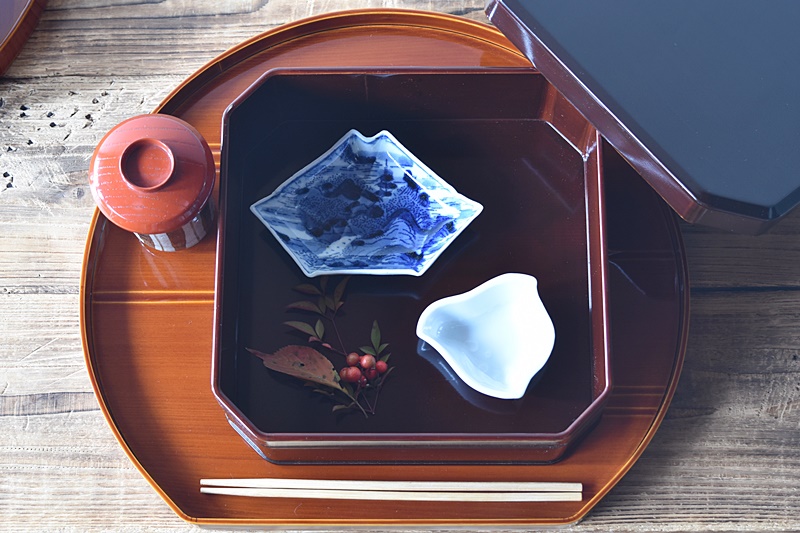 古伊万里 染付 江戸印判 渦福 結文形小皿 1枚 - 生活骨董と古布の