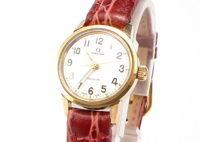 オメガ 手巻き 3針式 レディースモデル アラビア数字文字盤 | アン