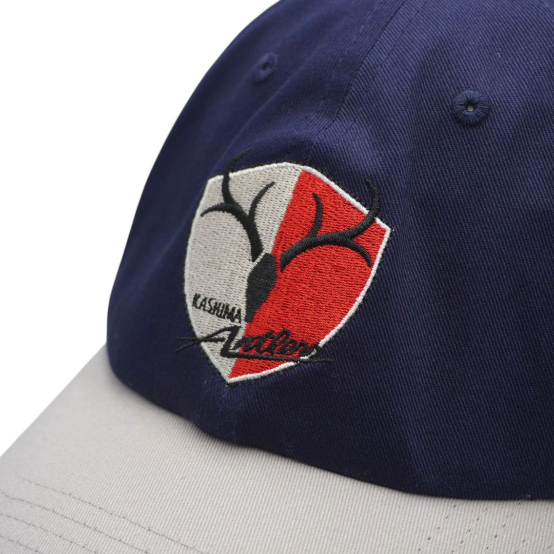 カーブドキャップ（エンブレム）全2色 – 鹿島アントラーズFC - 公式