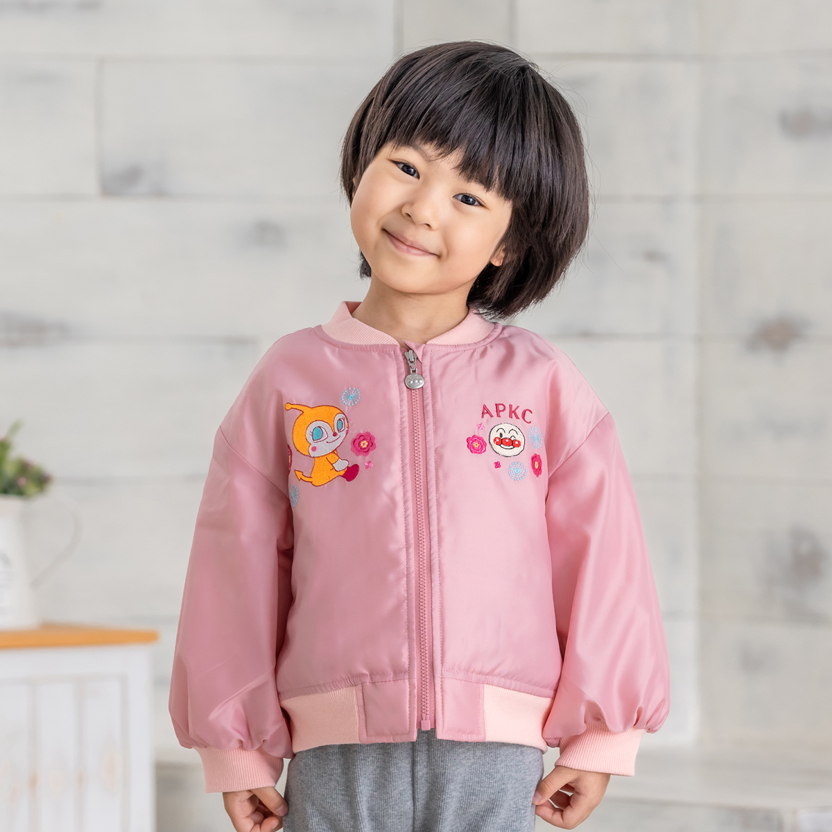 アンパンマン ドキンちゃんMA-1ジャケット｜アイテム｜アンパンマン