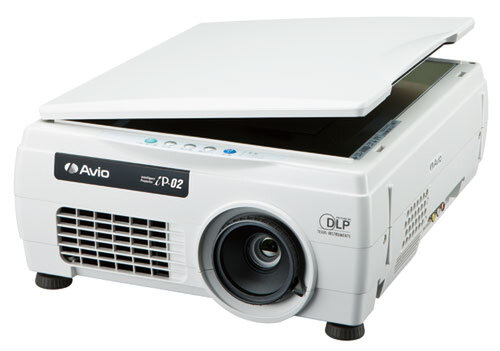 ASCII.jp：手持ち資料の投影も！日本アビオニクスのプロジェクター「iP