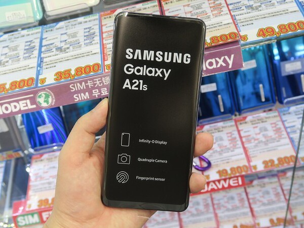 ASCII.jp：4眼カメラで3万円強のサムスン製エントリースマホ「Galaxy