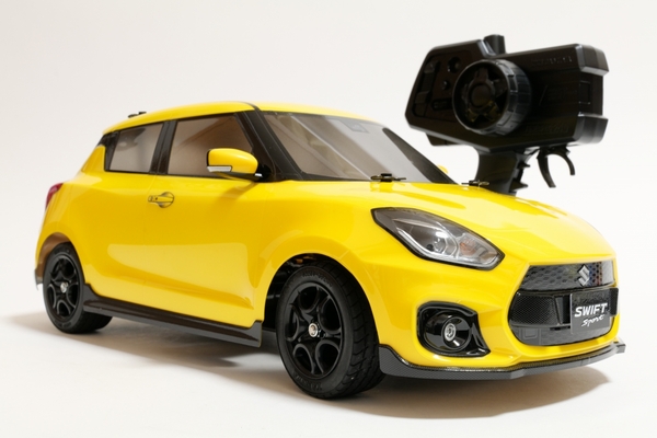 ASCII.jp：スイフトスポーツ乗りがタミヤのラジコン版スイスポを試してみた