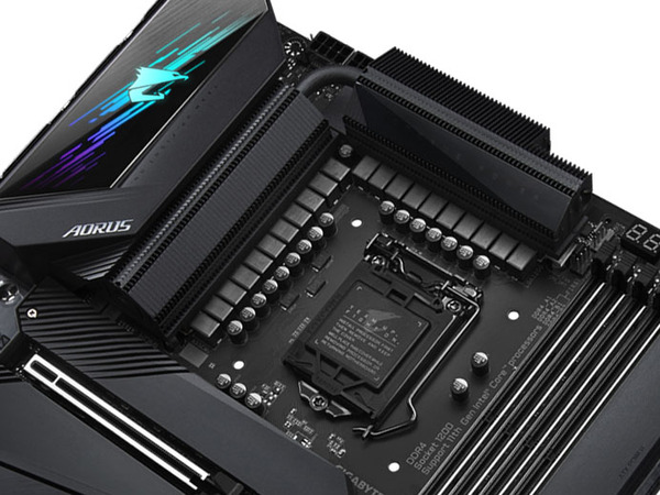 どれを買う？ GIGABYTEのZ590マザーボードをスペックで比較 - 週刊アスキー