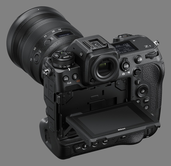 ASCII.jp：速報!ニコン史上最高性能のミラーレスカメラ「Nikon Z 9