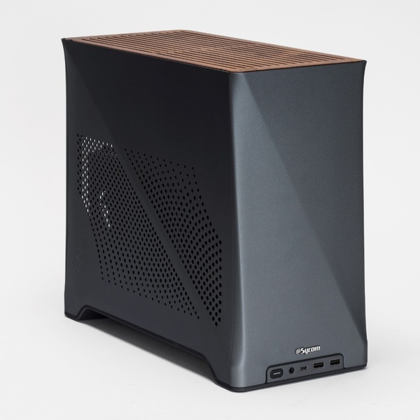 ASCII.jp：小さいのにRTX 5080が入っちゃうRyzen 7 9800X3D搭載