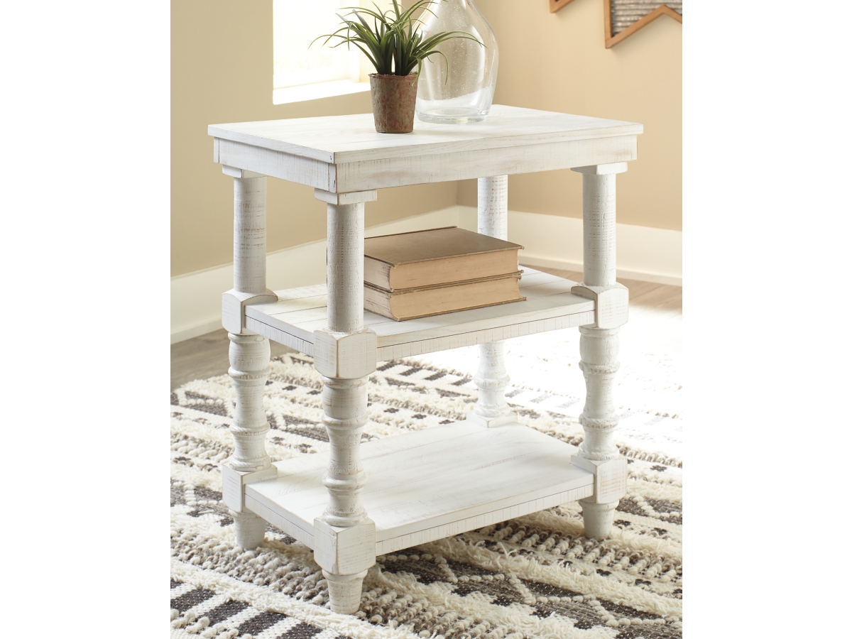 Dannerville Accent Table with USB Ports | Ashley