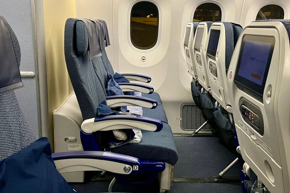 ANAの直行便でスウェーデンに行ってきた！ 北回りルートで約14時間の長