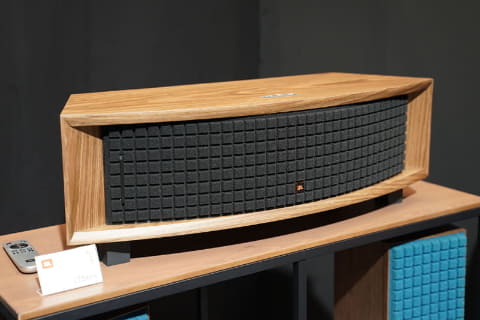 小寺信良の週刊 Electric Zooma!】JBL、巨大ワンボックスオーディオ