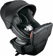 コンビ、チャイルドシート「ホワイトレーベル ラクティアターンTA