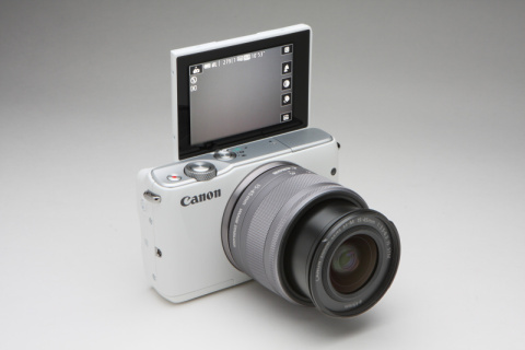 新製品レビュー：キヤノンEOS M10（外観・機能編） - デジカメ Watch Watch