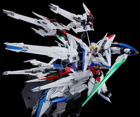 MG エクリプスガンダム」に装着可能！ 「マニューバストライカーパック