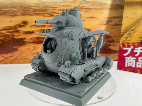 SAND LAND」よりベルゼブブが搭乗する「国王軍戦車隊104号車」を