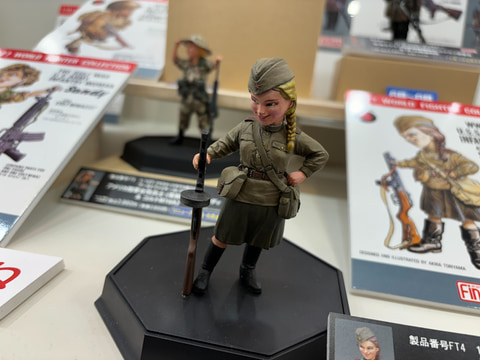 鳥山明氏×ファインモールド「1/12?スケール ワールドファイター