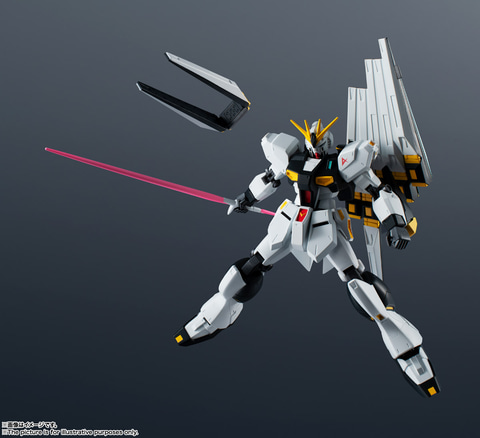 完成品ガンダムフィギュア「GUNDAM UNIVERSE」より、「νガンダム