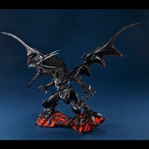 遊戯王」より真紅の眼を持つ黒竜「レッドアイズ・ブラックドラゴン」の