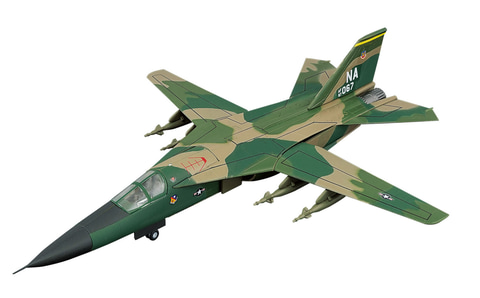 米ソの可変翼高速攻撃機が登場！ 食玩「1/144 ウイングキット