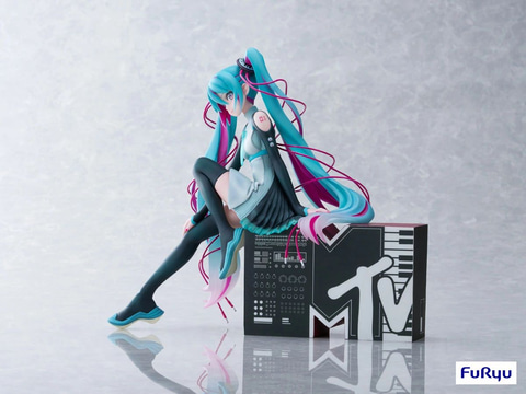 初音ミク×MTV 1/7スケールフィギュア」が楽天ブックスにて13％OFFで