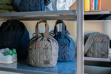 PORTER、TANKERシリーズに新色「IRON BLUE」 - Impress Watch