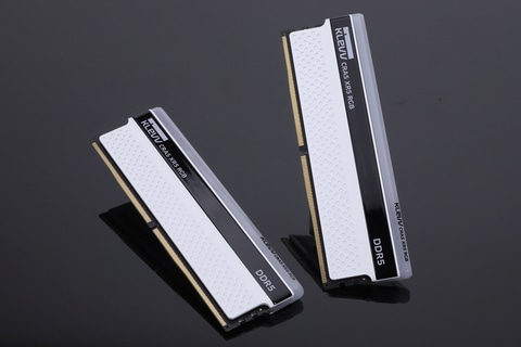 やじうまミニレビュー】性能も美しさも兼ね備えたゲーミングメモリ