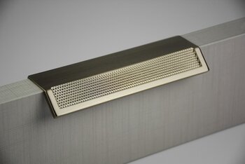 PUXADOR ZEN CITIZEN 45G. NIQUEL ESCOVADO GRANDE 96MM - ZP5463.916