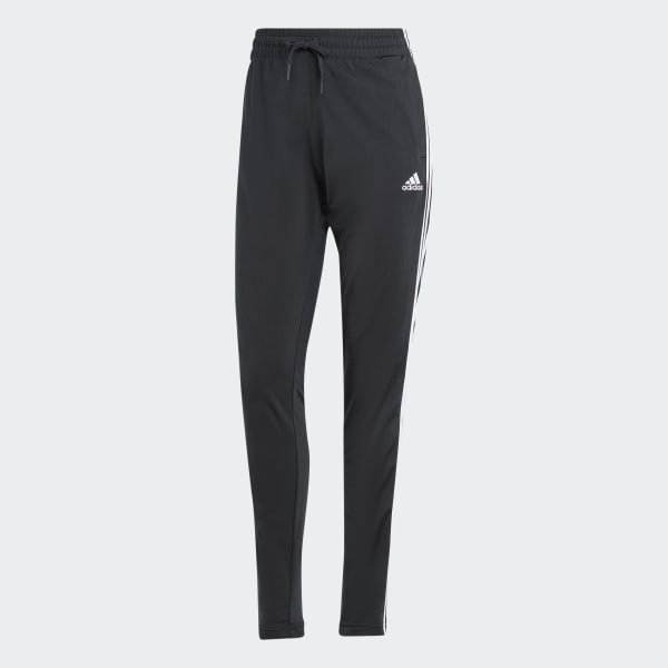 アディダス エッセンシャルズ スリーストライプス トラックスーツ