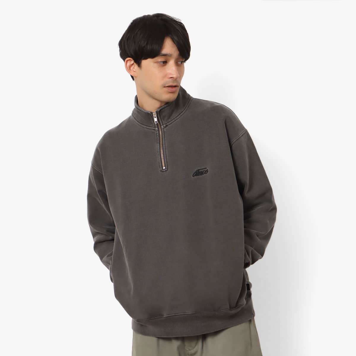atmos Pigment Dyed Half Zip Sweatshirt BLACK（アトモス ピグメント