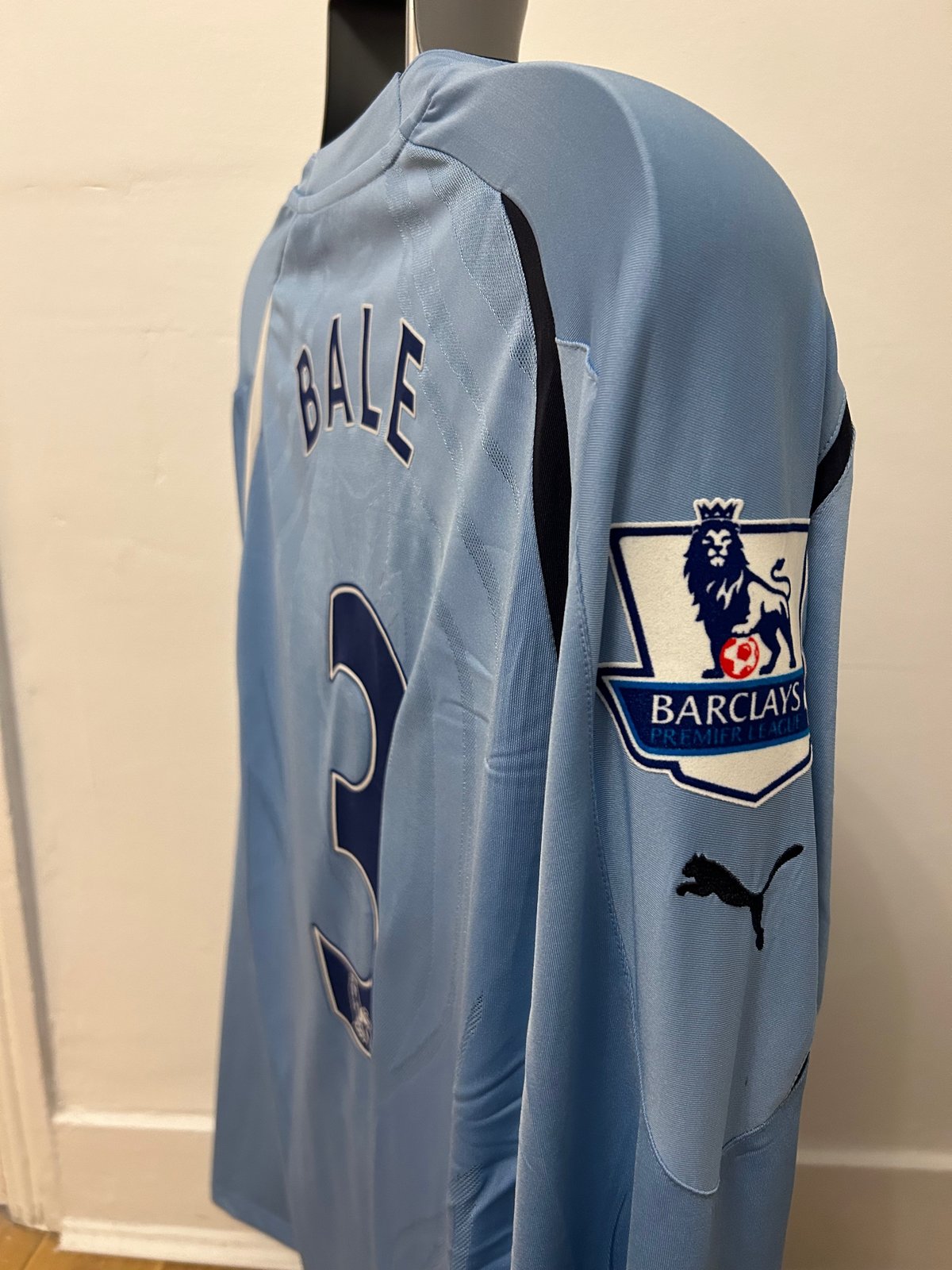 ThreadsOfN17 — Tottenham Hotspur “BALE 3” 2010/11 Match Issue LS