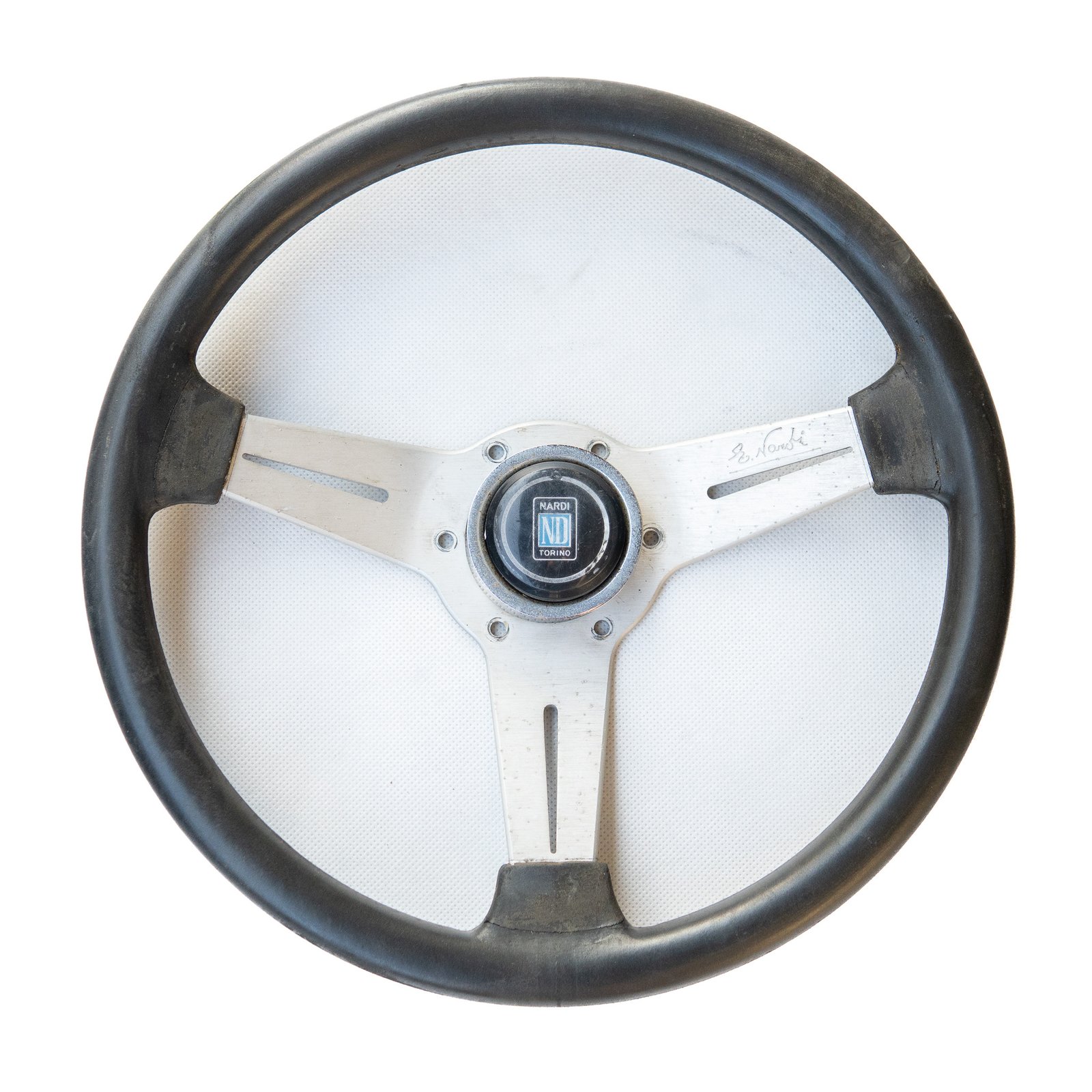 Nardi Torino ステアリング Nardi Torino Classic 325mm Silver