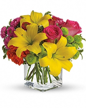 Teleflora's Sunsplash (T159-1A) in Chicago IL - Soukal Floral Co