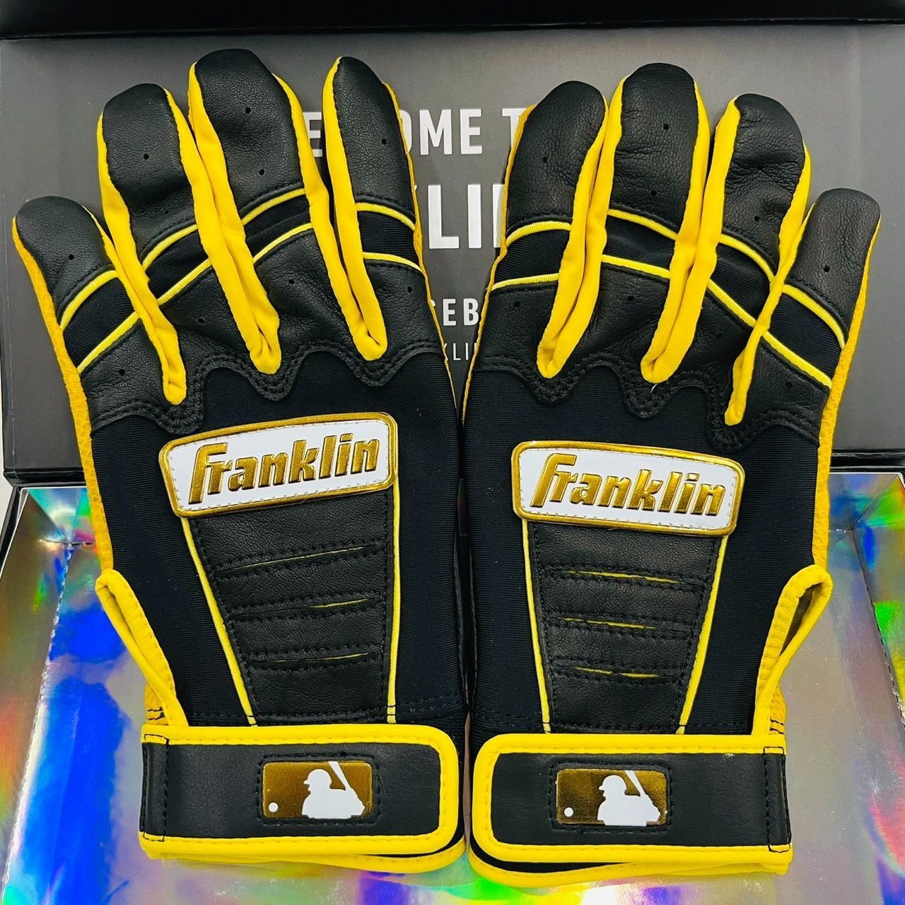 新井貴浩 実使用 バッティンググラブ 新井貴浩 実使用 バッティング