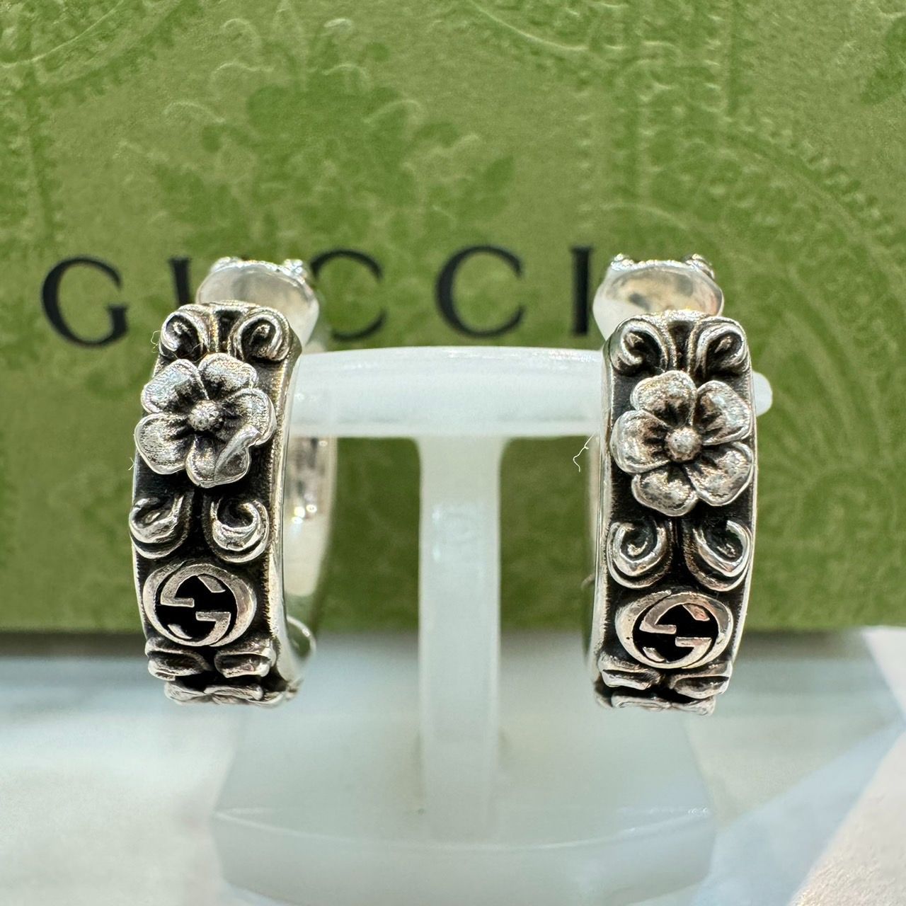 GUCCI フラワーピアス GUCCI（グッチ） ダブルG フラワー スタッズ