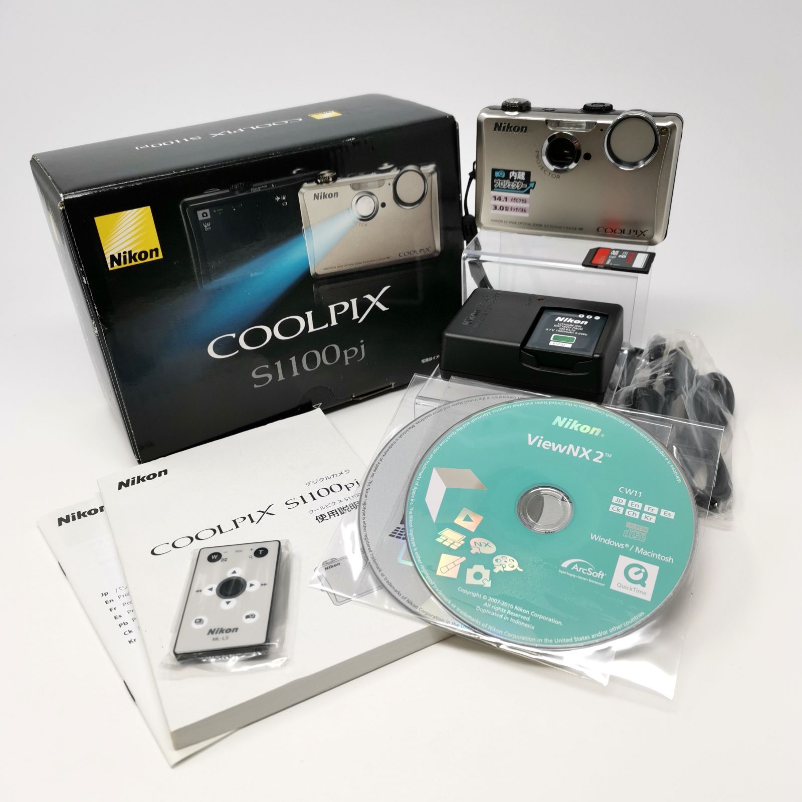 Nikon COOLPIX S1100pj コンパクトデジタルカメラ 動作確認済 Nikon