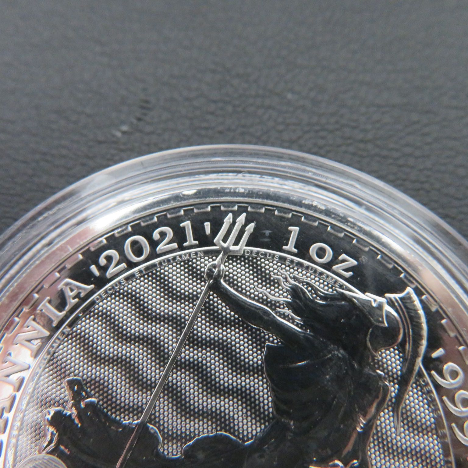 8355-9□イギリス□ブリタニア銀貨□1オンス(1oz)□2021年□999