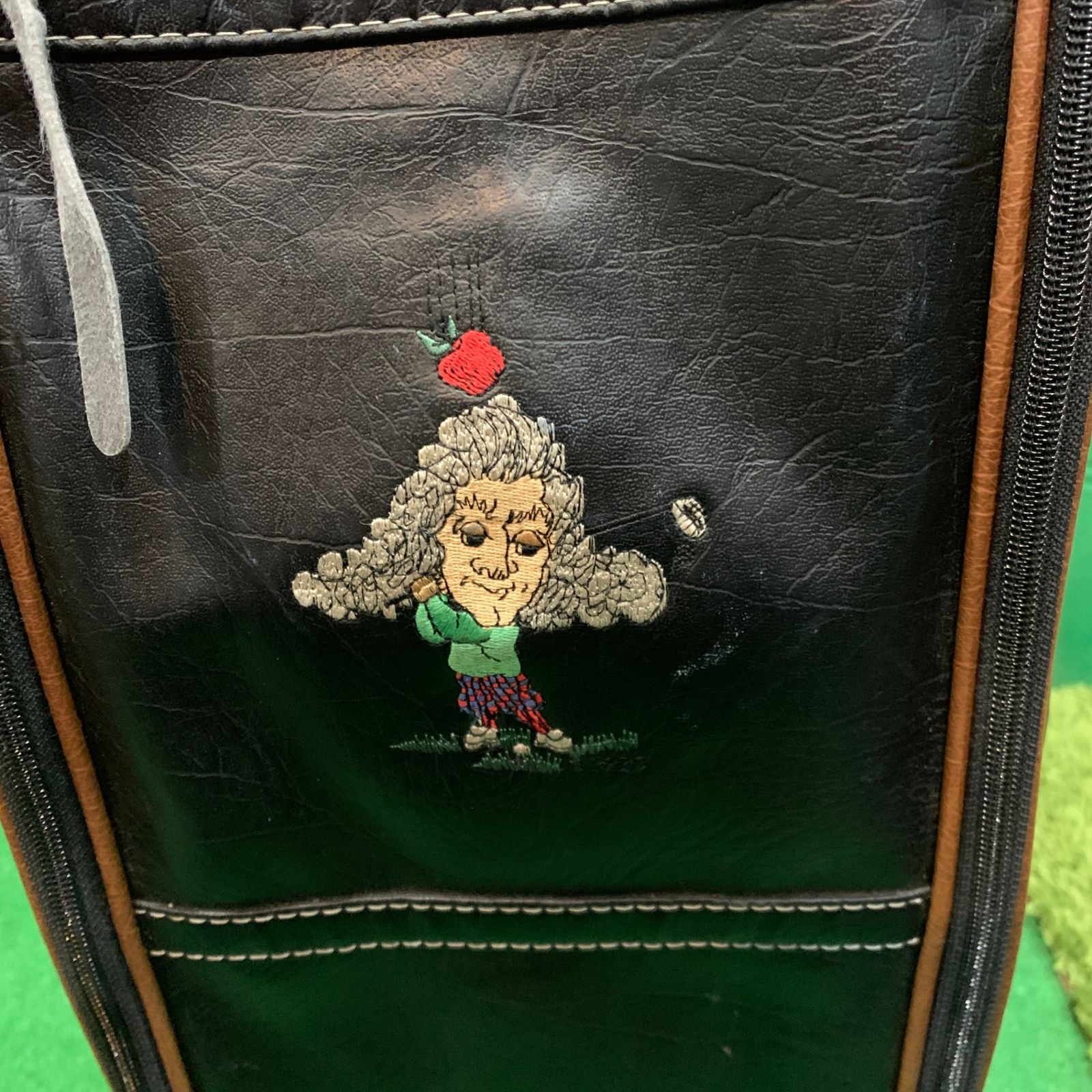 キャロウェイ キャディバッグ アイザック・ニュートン - メルカリ