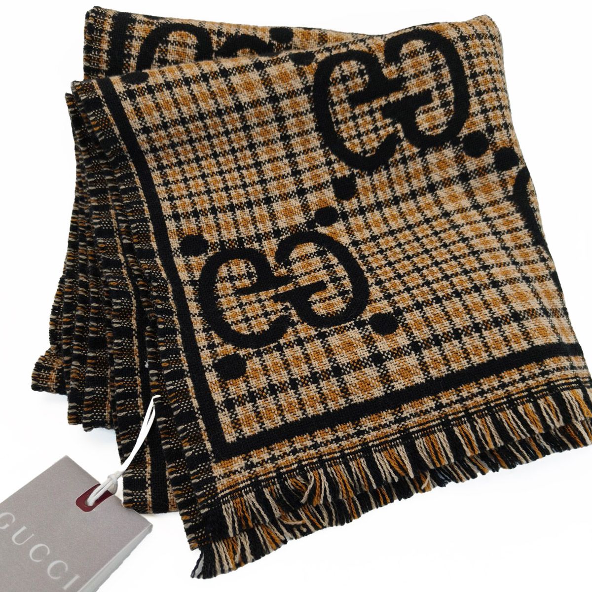 今月限定価格】GUCCI GGロゴ マフラーブラック・ベージュ リバーシブル
