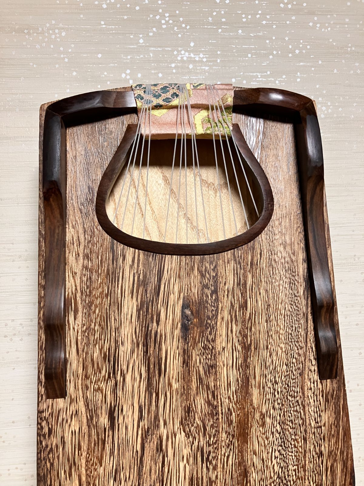 琴 十三弦 金蒔絵 2908)和楽器 琴 箏 13弦 くり甲 すだれ