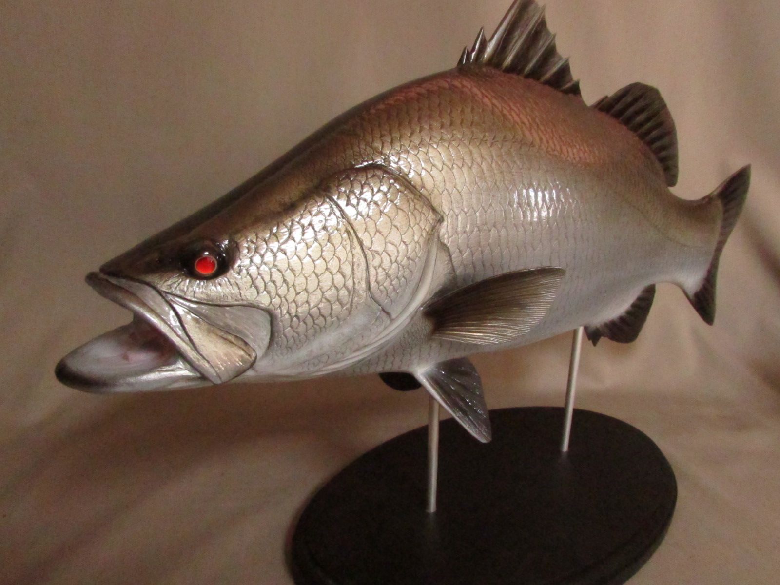ハンドメイド DIY 50cmアカメ 怪魚釣り フィギュア 魚模型