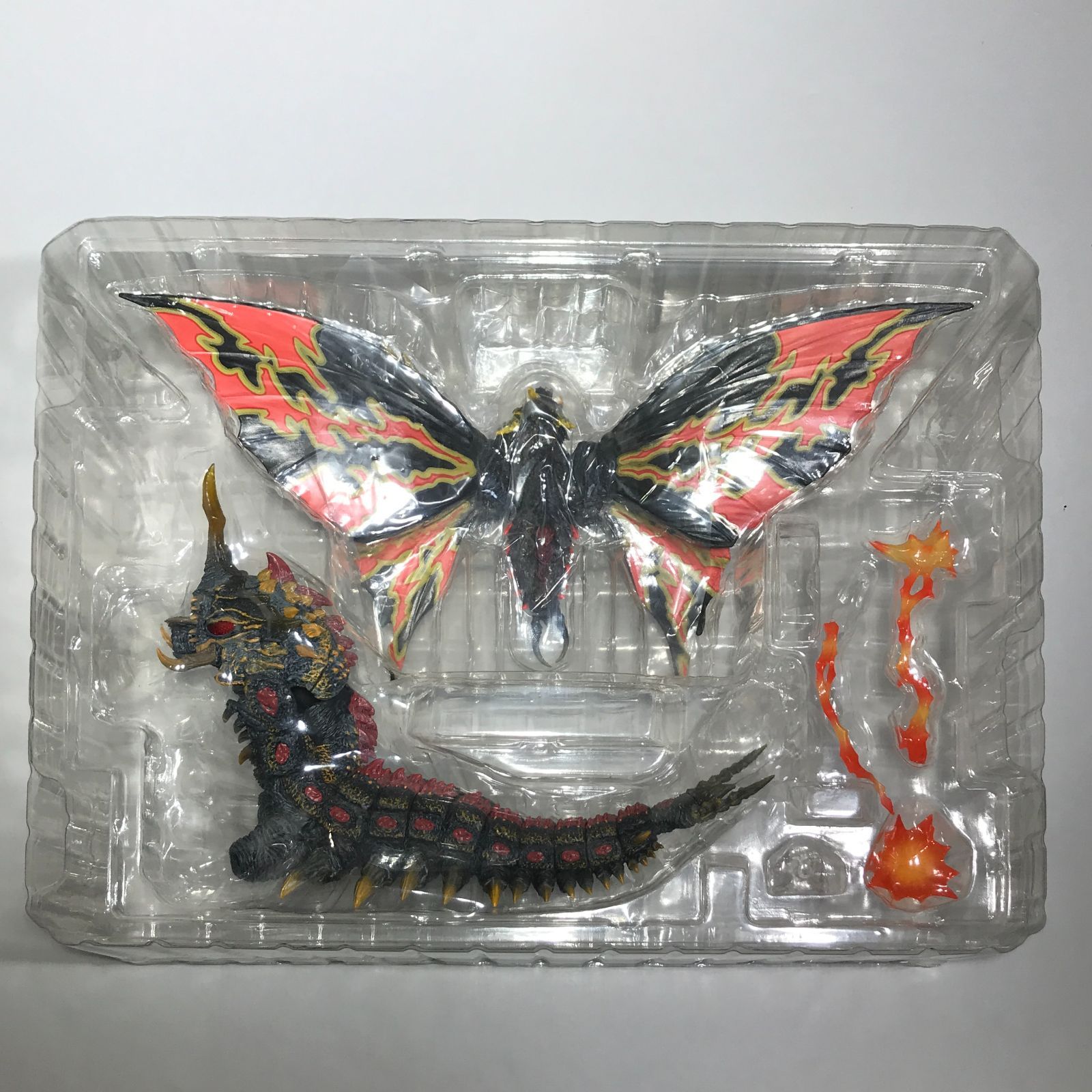 城東44-012】S.H.MonsterArts モンスターアーツ バトラ(成虫)＆バトラ